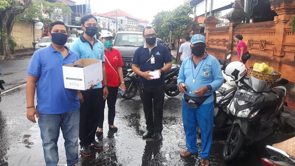 Perumda Bhukti Praja Sewakadarma Lakukan Monitoring dan Sosialisasi Kepatuhan Protokol Kesehatan Pencegahan Covid-19 Pada Juru Parkir  dan Petugas Parkir